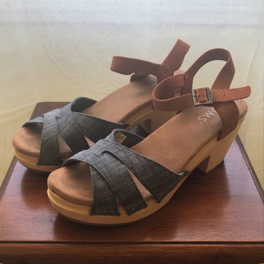 Tom’s Clog Heel